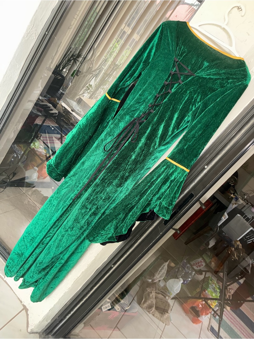 NWT Renaissance Medieval Green Velvet Bell Sleeve Maxi Dress Costume Small - Picture 5 of 6